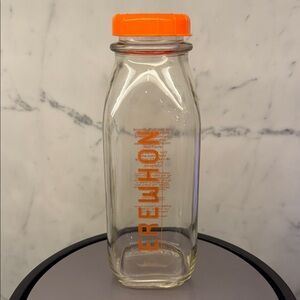 Erewhon Clear Glass Juice Smoothie Bottle Lid 16 oz So Cal Los Angeles Reusable